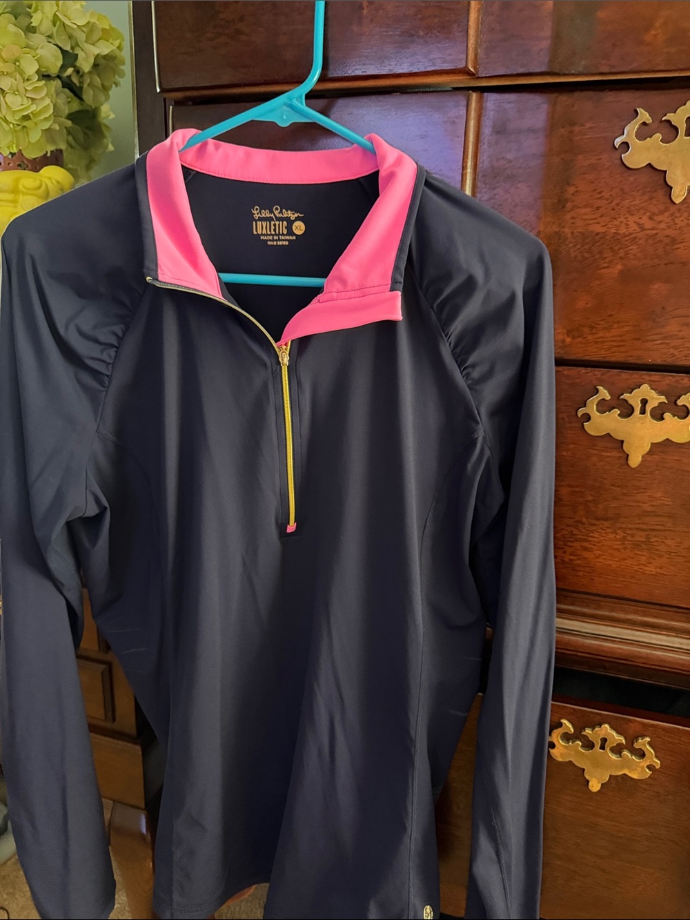 Lilly Pulitzer Navy Long-Sleeve Swim Rash Guard with Pink Collar